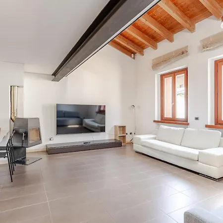 Apartment Open Space *